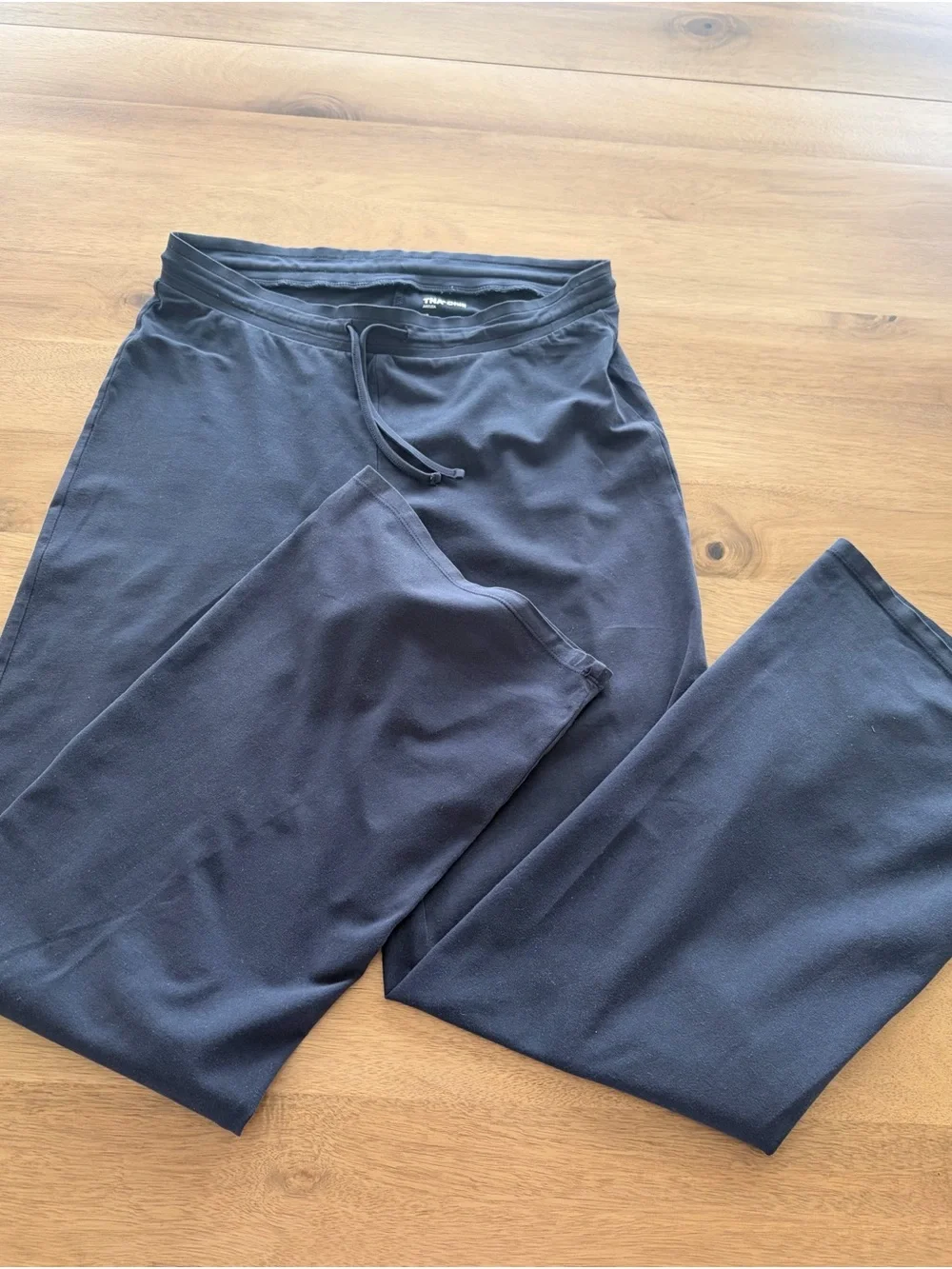 Aritzia TNA Chill Drawstring Pants- Admiral Navy XS - Picture 5 of 6